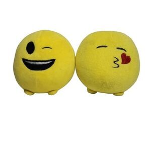 Magic Time Kid's Multicolor 5" Imogi Limited Wink And Kiss Emoji Plush